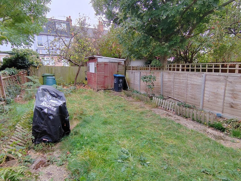 4 Bedroom terraced house to rent in lovely residential area of Dollis Hill, NW10