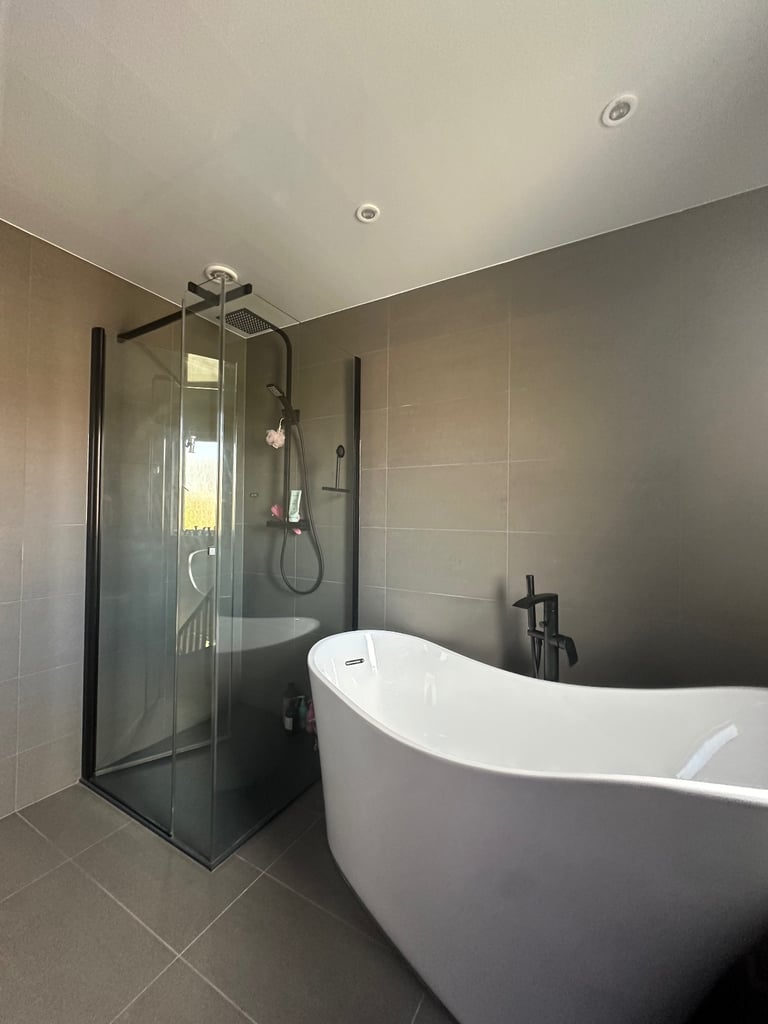 ✨ 5-Bed Detached Family Home – To Let | Uphal