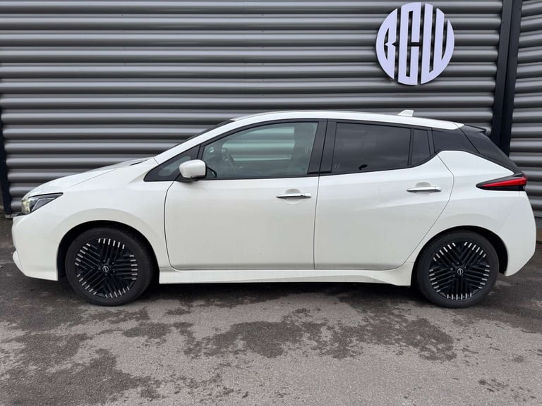 2022 Nissan Leaf Leaf N-Connecta 5dr Hatchback Electric Automatic