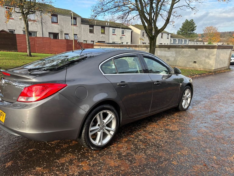 Vauxhall, INSIGNIA, Hatchback, 2010, Manual, 1956 (cc), 5 doors