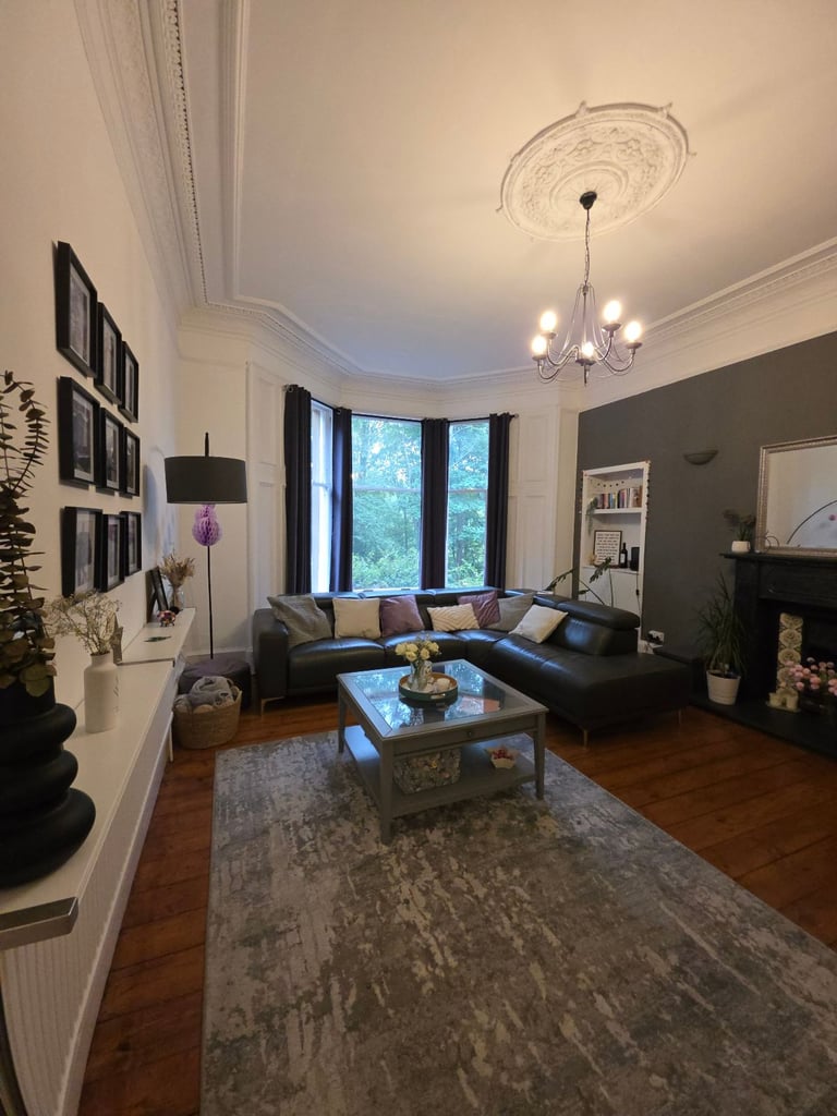 2 Bedroom Glasgow West End Flat (short let)