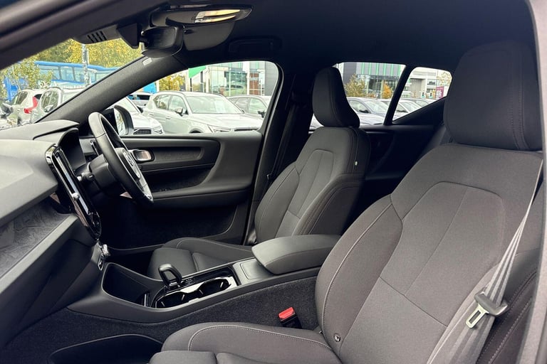 2022 Volvo XC40 Recharge 69kWh Plus SUV 5dr Electric Auto (231 ps) ESTATE Electric Automatic