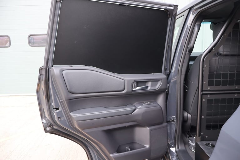 2025 Toyota Land Cruiser BRAND NEW COMMERCIAL REAR PRIVACY GLASS Hi GLOSS FINISH  MUD TERRAIN TYR...