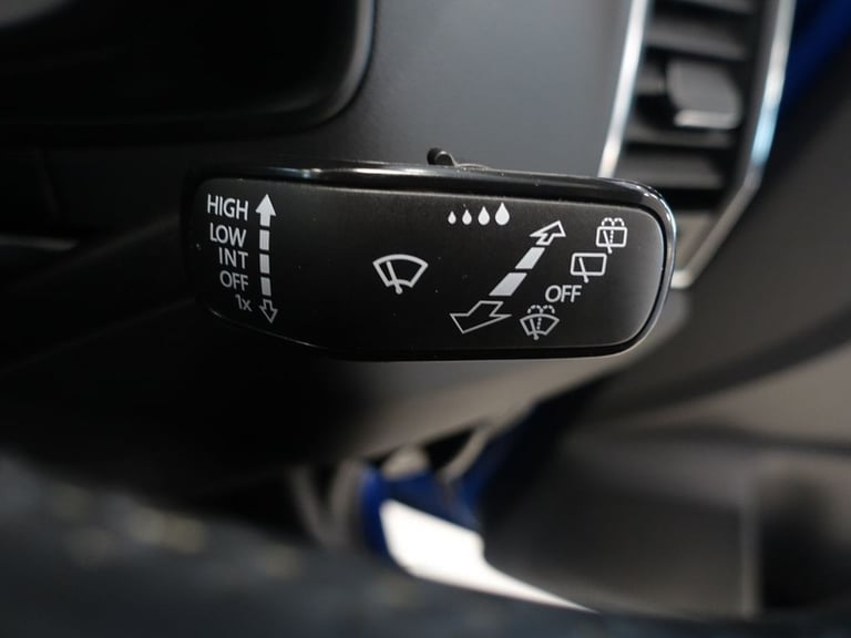 2021 Skoda Karoq 2.0 TDI SE Drive SUV 5dr Diesel DSG Euro 6 (s/s) (116 ps) ESTATE Diesel Automatic