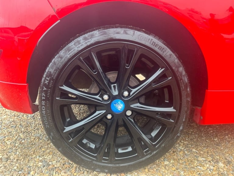 2015 Ford Fiesta 1.0 EcoBoost 140 Zetec S Red 3dr HATCHBACK PETROL Manual