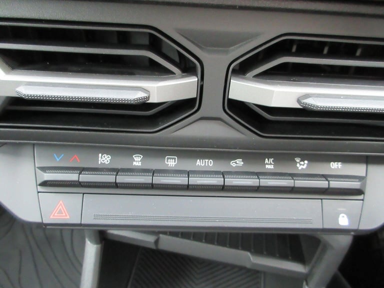 2025 Dacia Duster Journey HYBRID 140 4x2 MY24 HATCHBACK Petrol/Electric Hybrid Automatic