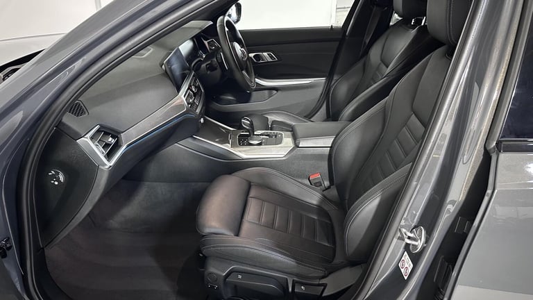 2021 BMW 3 Series 2.0 330e 12kWh M Sport Pro Edition Touring 5dr Petrol Plug-in Hybrid Auto E Est...