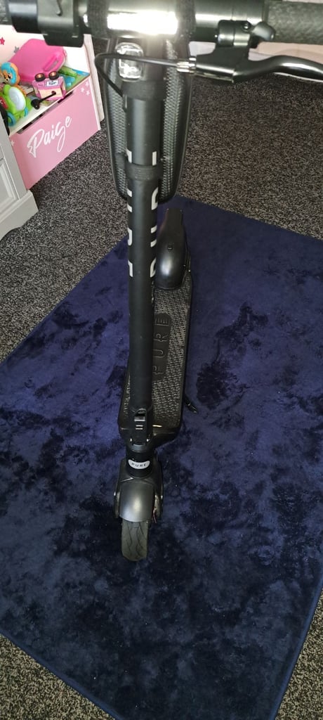 Pure electric scooter 