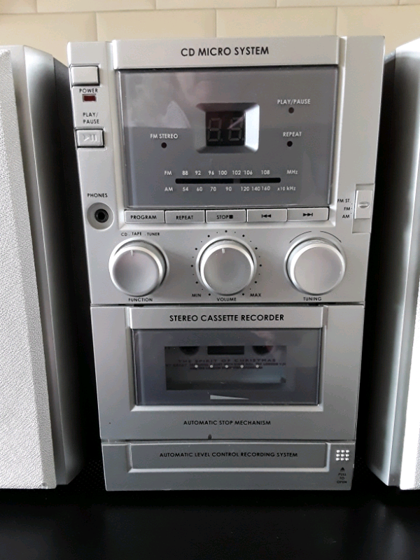 SILVER MICRO CD SYSTEM.