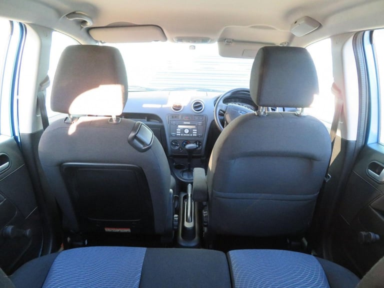 FORD FUSION 1.6 Zetec 5dr 2009