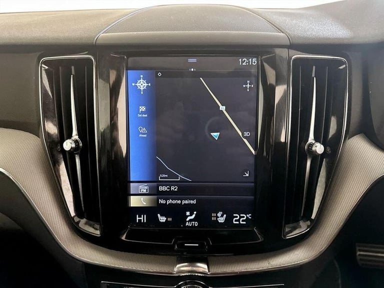 2018 Volvo XC60 2.0 D4 R DESIGN 5dr AWD Geartronic ESTATE DIESEL Automatic