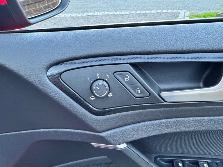 2016 Volkswagen Golf 2.0 TSI GTI 5dr DSG [Performance Pack] HATCHBACK Petrol Automatic