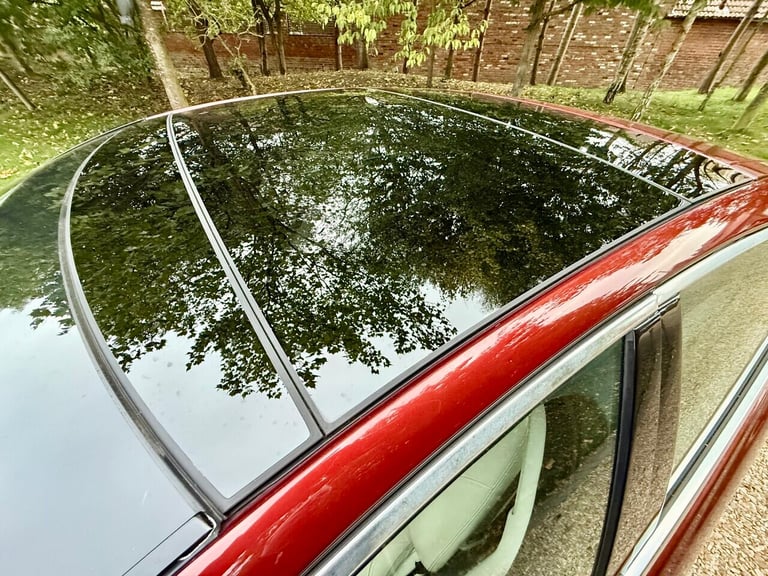 2010 Jaguar XJ 3.0d V6 Premium Luxury 4dr Auto SALOON DIESEL Automatic