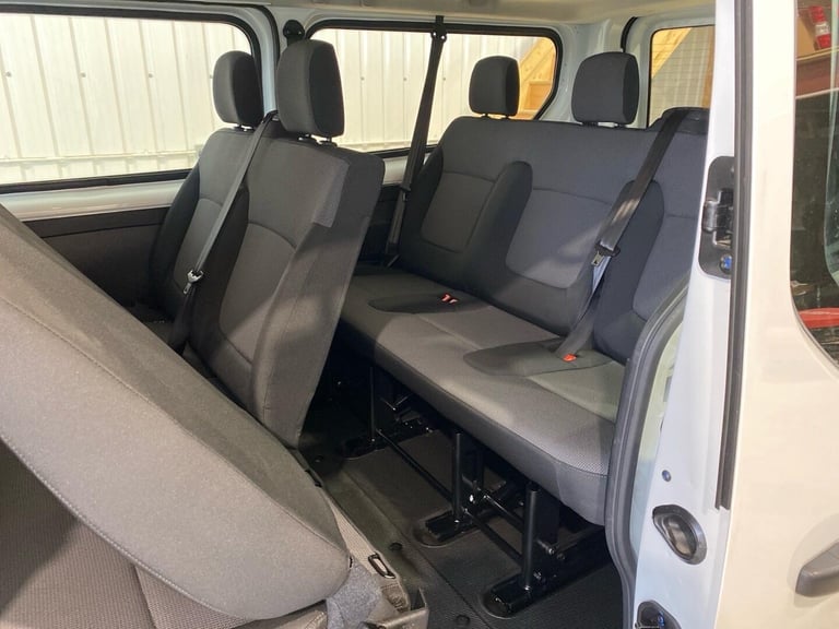 2024 Renault Trafic 2.0 dCi LL30 Advance L2 H1 Euro 6 (s/s) 5dr (9 Seat) MPV Diesel Manual