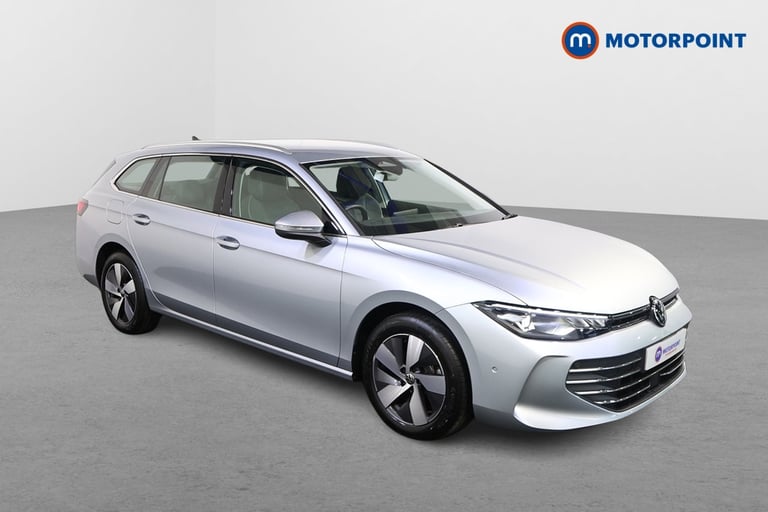 image for 2025 Volkswagen Passat 1.5 TSI eHybrid Life 5dr DSG ESTATE PETROL/ELECTRIC Automatic