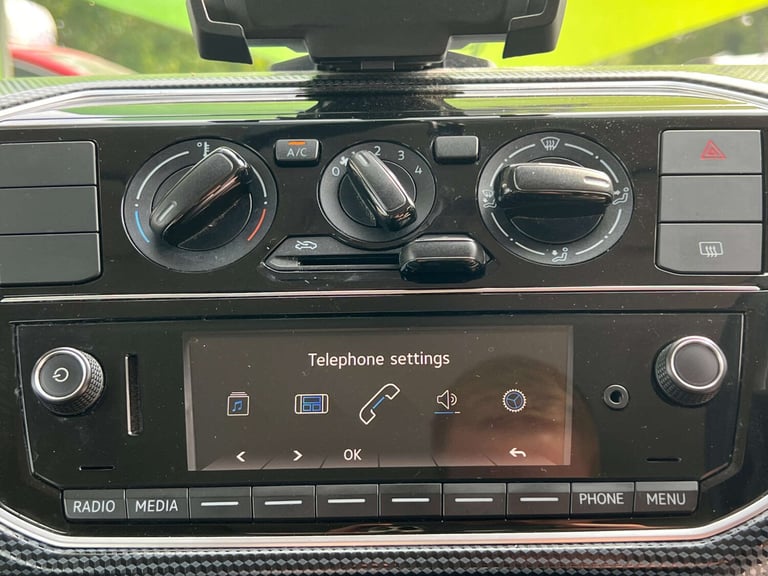 2017 Volkswagen up! 1.0 Move Up 5dr Hatchback Petrol Manual