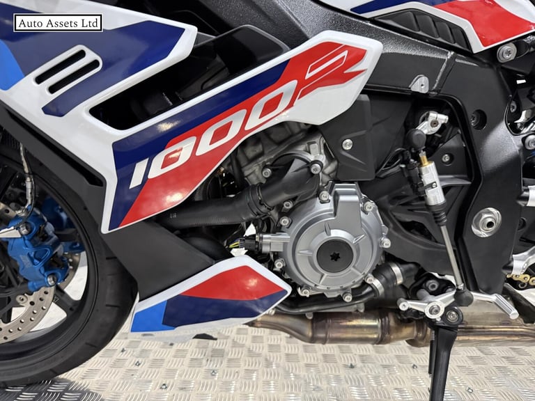 2024 BMW M 1000 R 1000 Naked Petrol Claw-shifted Euro 5 (209 ps) Naked Petrol Manual