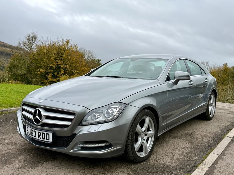 2013/63 MERCEDES BENZ CLS 250 CDI SILVER GREY 4DR COUPE DIESEL BLACK LEATHER FSH
