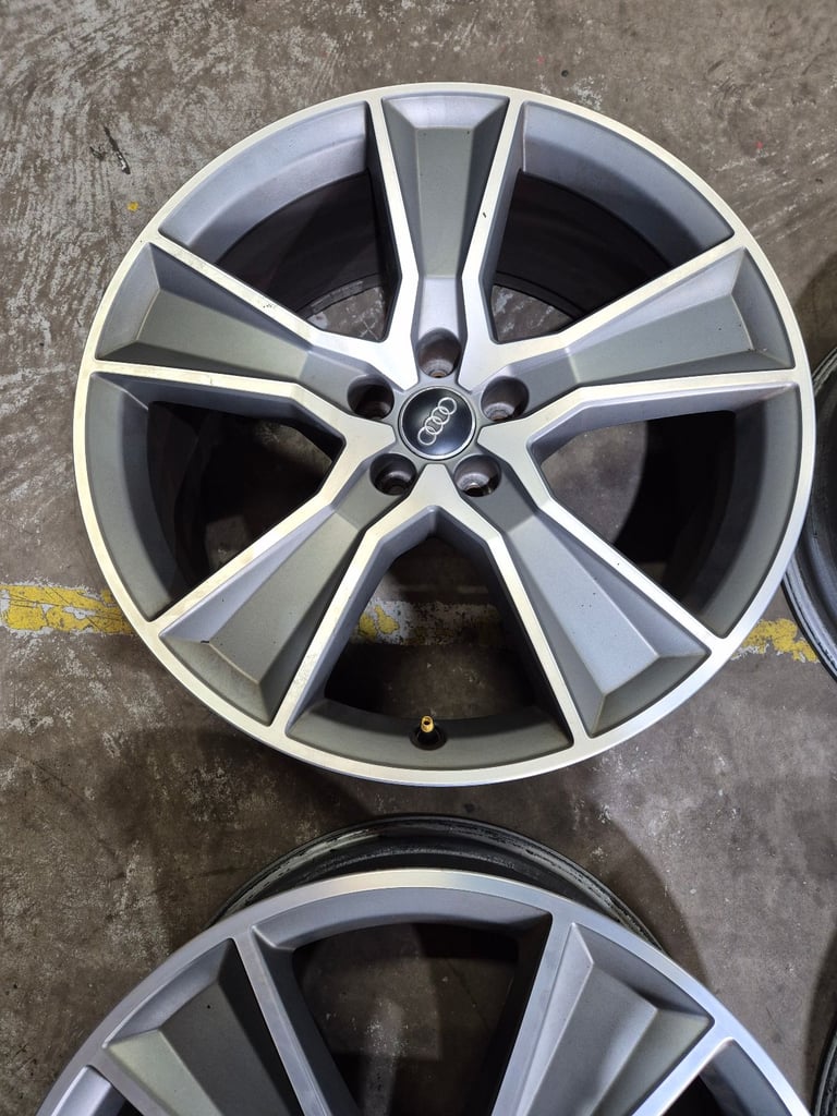 Audi alloy wheels 20 inch a4 a5 a6 a7 a8 q3 q5 q7