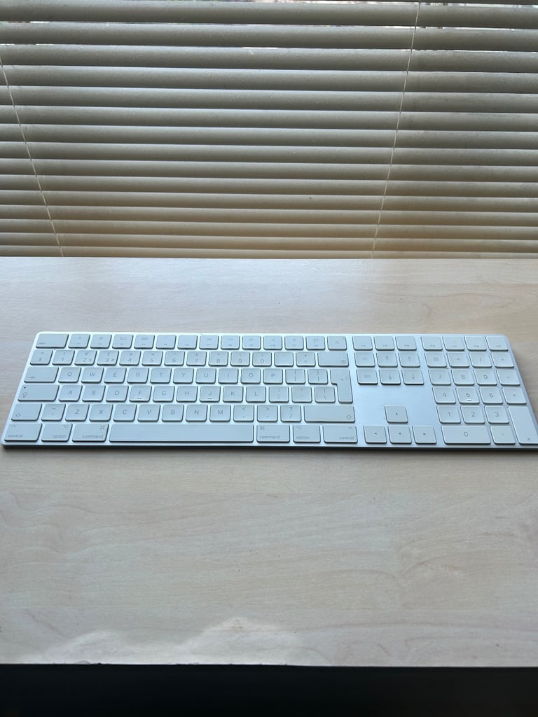 image for Apple keyboard wireless 