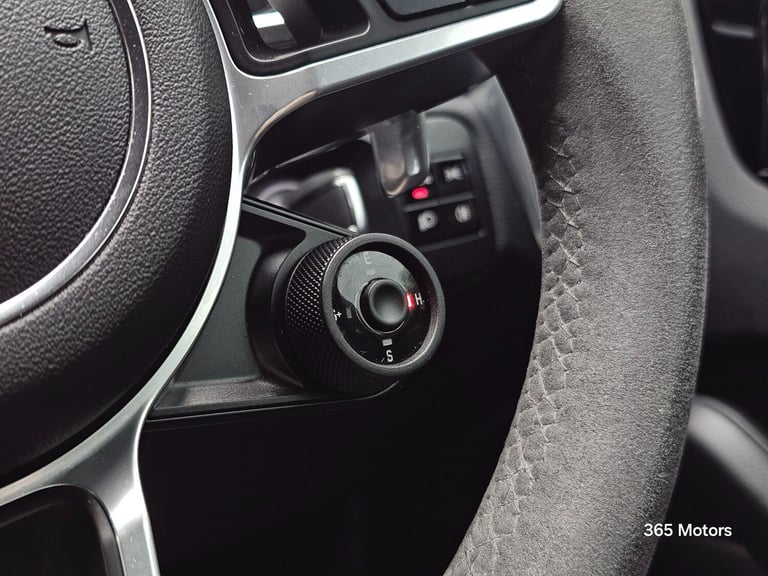 2019 Porsche Cayenne 3.0 V6 E-Hybrid 14.1kWh TiptronicS 4WD Euro 6 (s/s) 5dr (3.6kW Charger) ESTA...