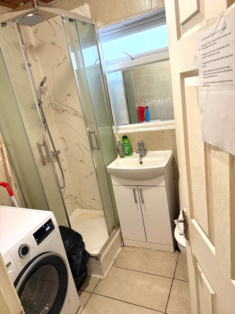 Double room with own kitchen for single occupancy or couple Postcode UB6 0NY