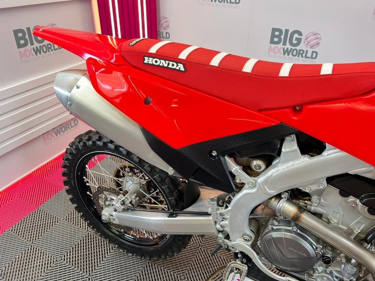 Honda CRF 250 2025 - Only 17 Hours - Stock