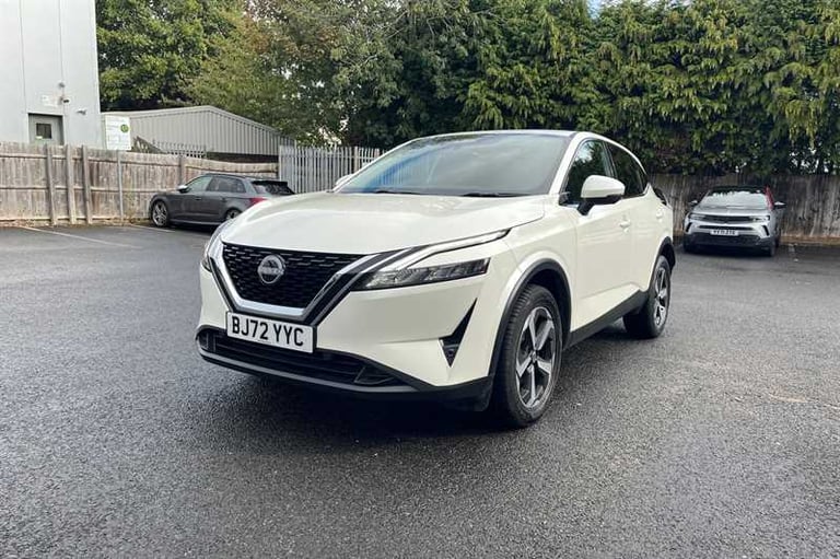 2022 Nissan Qashqai 1.3 DIG-T MH N-CONNECTA 5DR Hatchback Petrol Manual