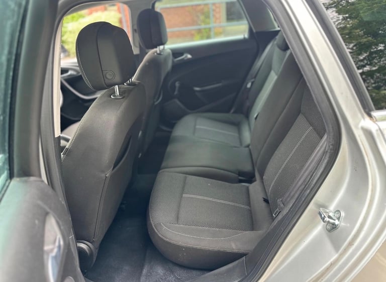 2012 (12) VAUXHALL ASTRA 1.7 CDTI SRI 16V ESTATE MANUAL 