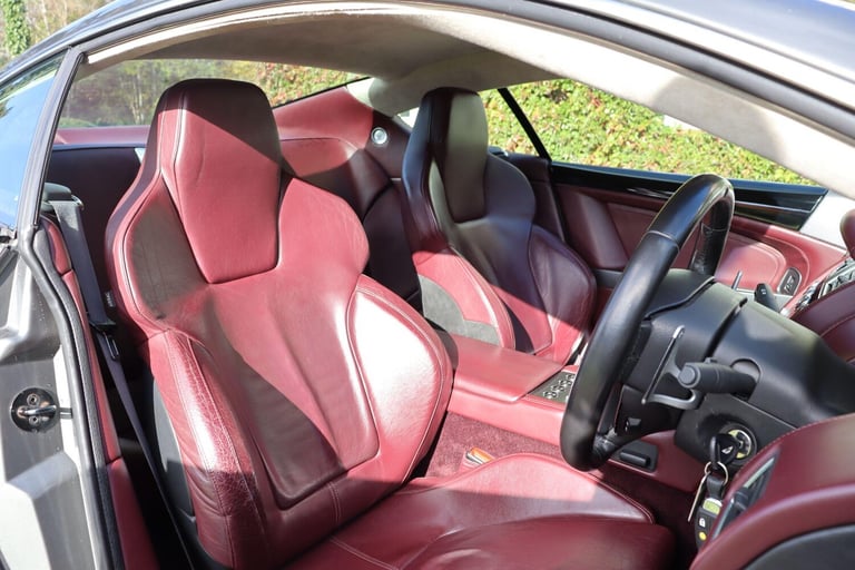2005 Aston Martin DB9 V12 2dr Touchtronic Auto COUPE PETROL Automatic