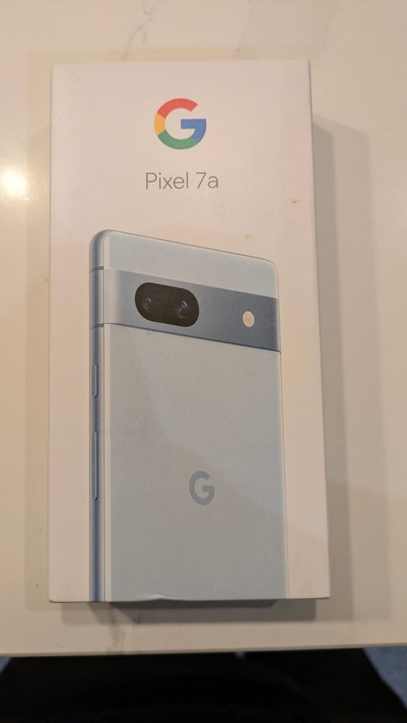 Google Pixel 7A like new With original box + case