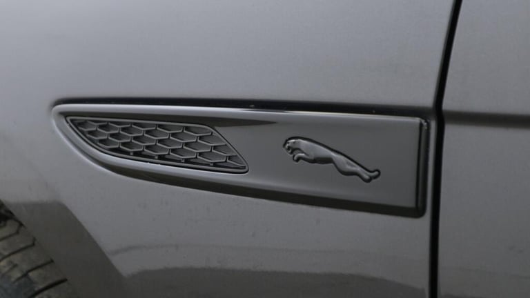 2023 Jaguar F-Pace 3.0 D300 AWD R-Dynamic HSE Black 5dr ESTATE Diesel Automatic