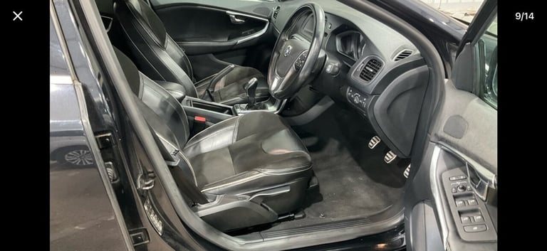2013 Volvo V40 D2 R DESIGN 5dr HATCHBACK DIESEL Manual