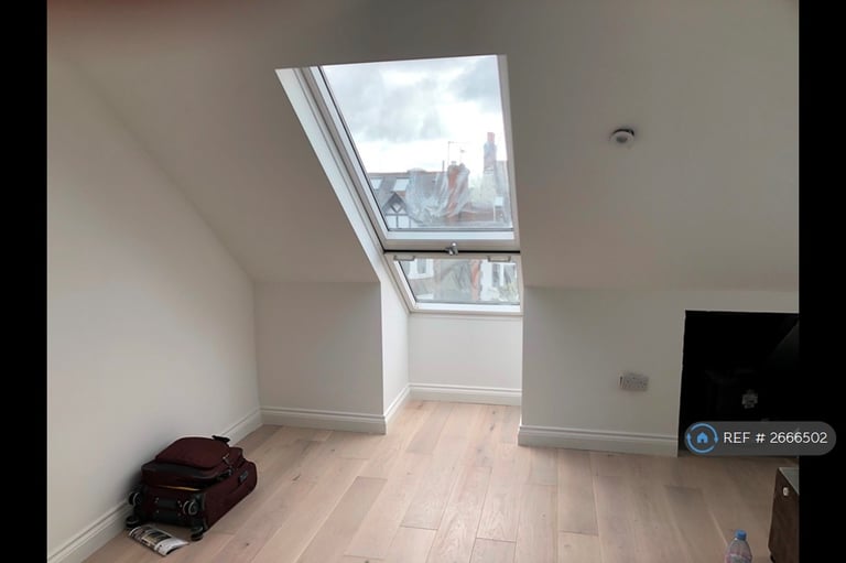 1 bedroom flat in Audley Road, London, NW4 (1 bed) (#2666502)