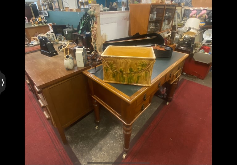 Lovely vintage bookcase very very clean