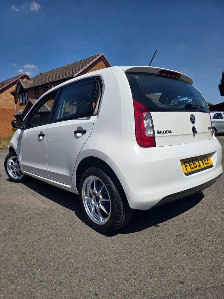Skoda, CITIGO, Hatchback, 2013, Manual, 999 (cc), 5 doors