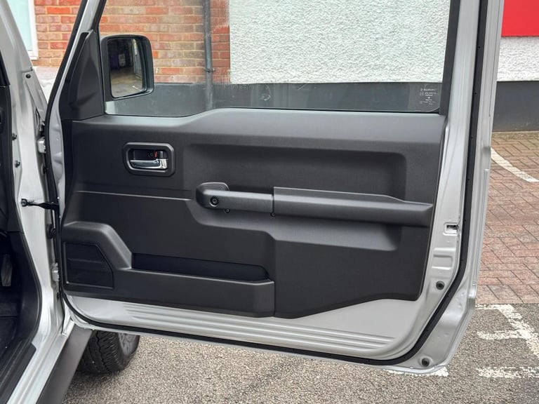  Suzuki Jimny 1.5 ALLGRIP Commercial 4WD Petrol