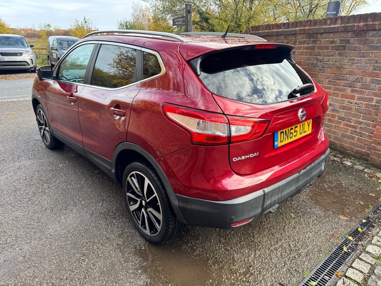 2015 Nissan Qashqai 1.6 DiG-T Tekna [Non-Panoramic] 5dr HATCHBACK Petrol Manual