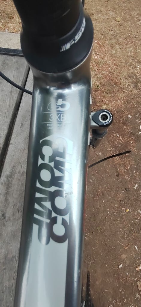 HYBRID BIKE BOARDMAN 