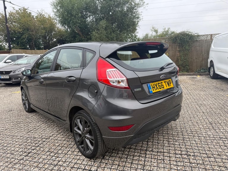 2016 Ford Fiesta 1.0T EcoBoost ST-Line Euro 6 (s/s) 5dr HATCHBACK Petrol Manual