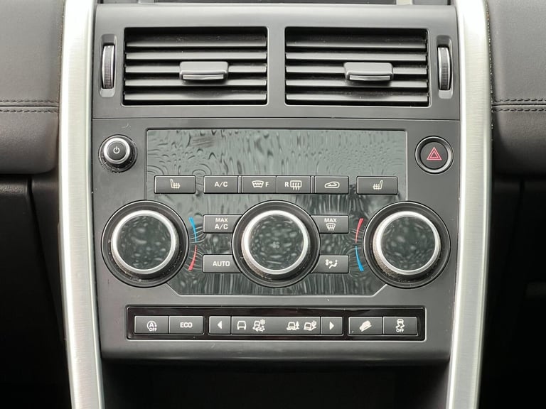 2017 Land Rover Discovery Sport 2.0 TD4 SE Tech Auto 4WD Euro 6 (s/s) 5dr ESTATE Diesel Automatic