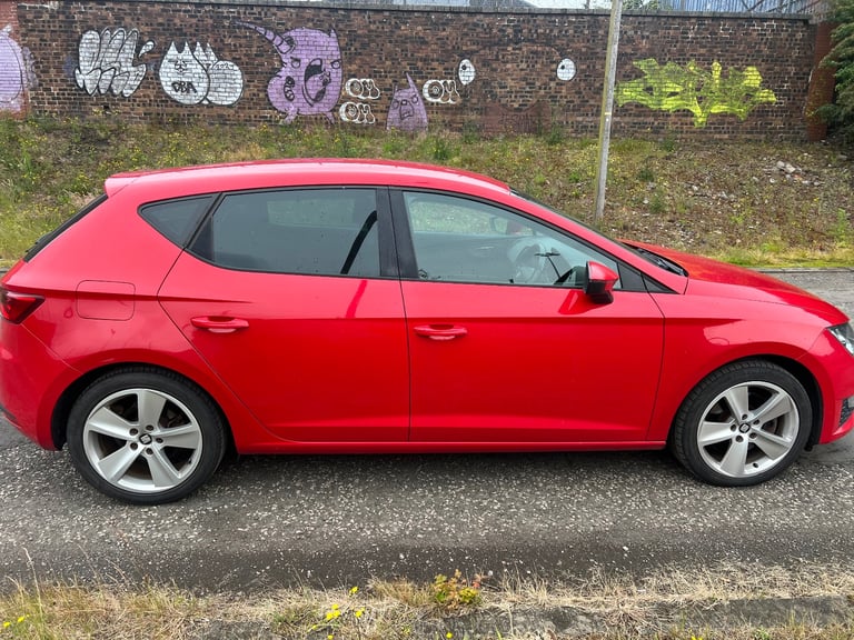2014 Seat Leon FR 2.0 TDi 180bhp 113,000 miles mot 1 year road tax for 1 year 