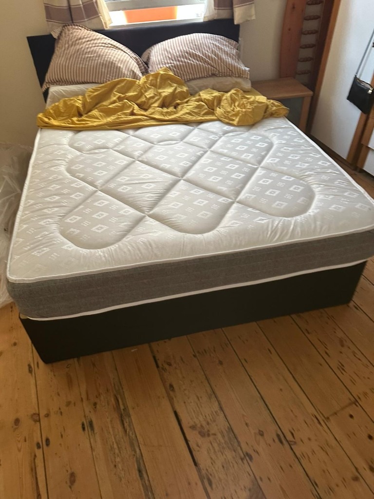 NEW STOCKSTURDY DOUBLE , KING AND SINGLE SIZE BED FRAMES WITH NEW