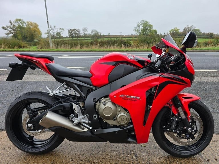 image for Honda CBR1000RR Fireblade ROAD SPORT 999cc