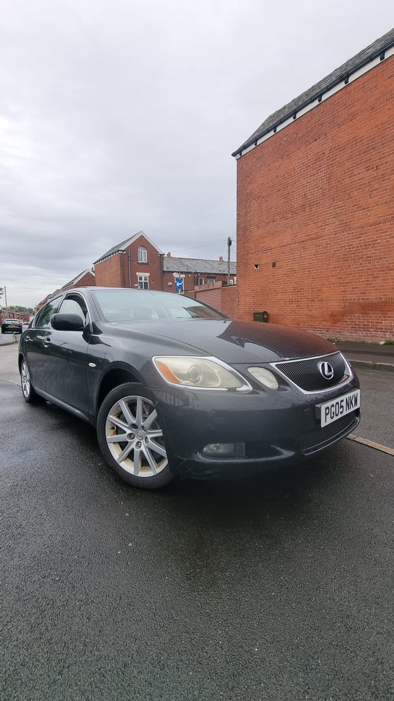 GS300 V6 245HP AUTO PXWELCOME 
