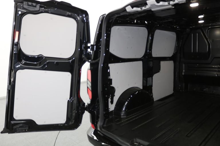 2024 Ford Transit Custom 2.0 EcoBlue 136ps H1 Van Limited PANEL VAN DIESEL Manual