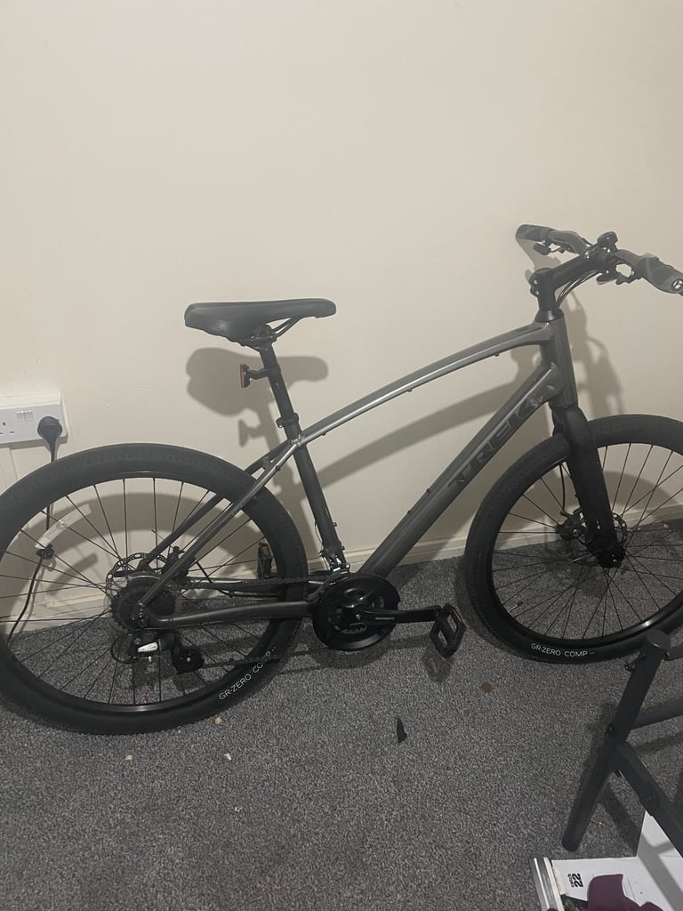 Trek Dual Sport 1