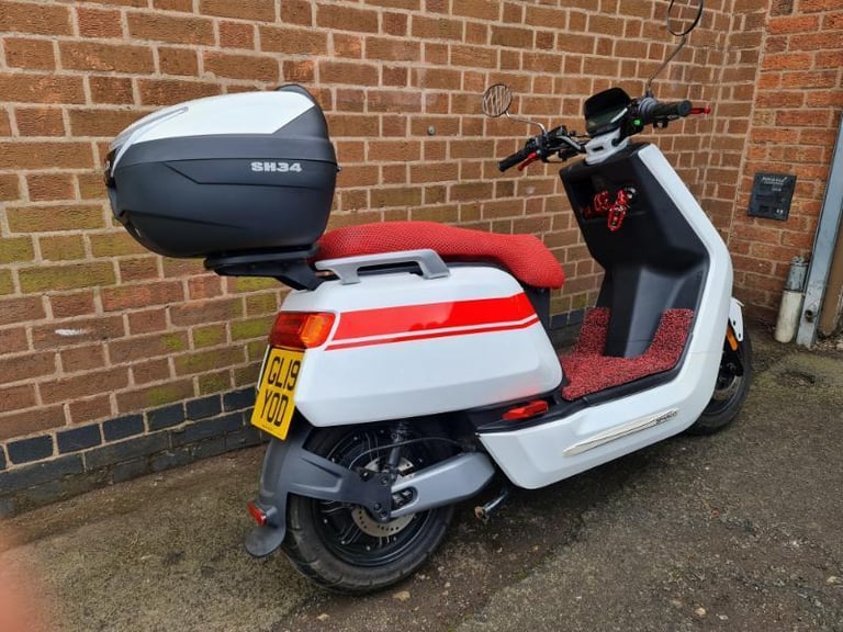 NIU N1S Electric Scooter 'Extra battery-178 miles' (NOT NQi GTS MQI NGT CUX MGB)