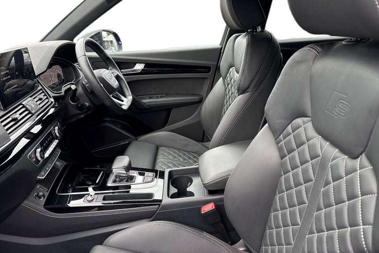 2022 Audi Q5 Edition 1 40 TDI quattro 204 PS S tronic SUV DIESEL Automatic