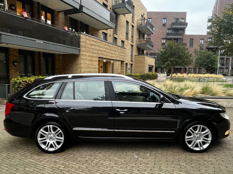 2011 Skoda Superb 1.8 TSI Elegance Estate 5dr Petrol DSG 